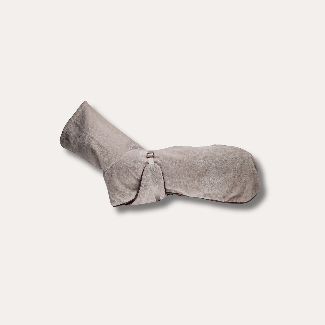 Soft Rituals | Drying Robe | Stone & Cocoa