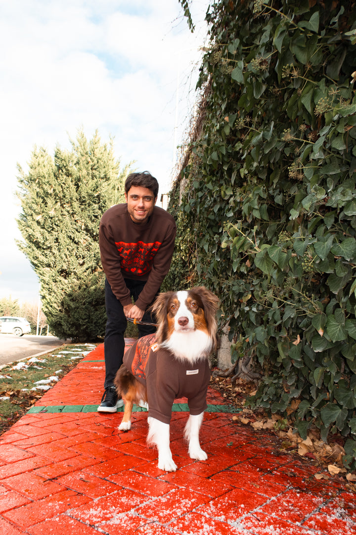 Woofmas | Chestnut Classic