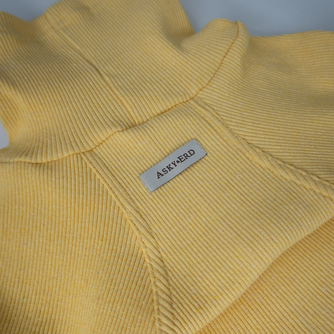 Turtleneck Tshirt | Lemonade