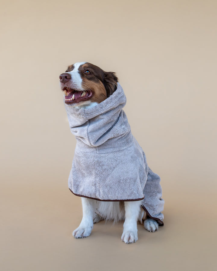 Soft Rituals | Drying Robe | Stone & Cocoa