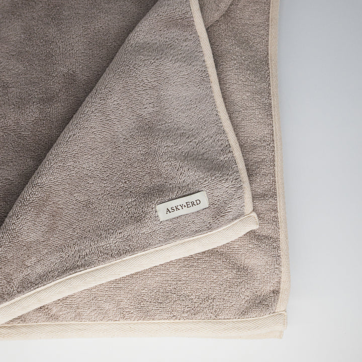Soft Rituals | Pocket Drying Towel | Stone & Cocoa